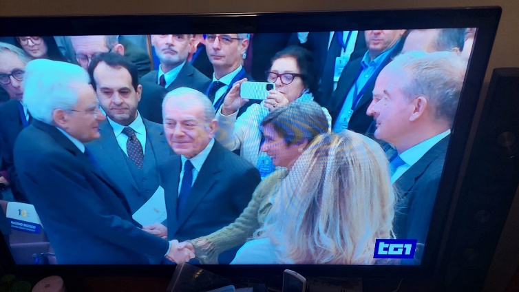 UN ANGOLO DI CORTE