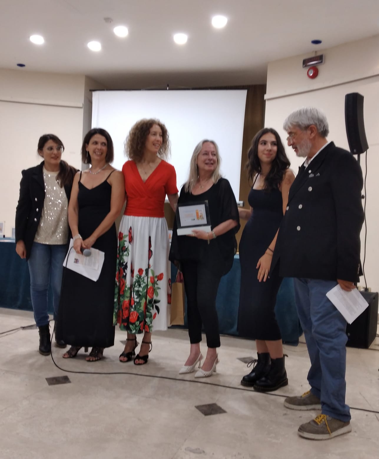 C:\Users\Hp\Desktop\Premiazione.jpg